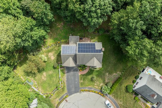 71 Nicolle Ter, Gardner, MA 01440