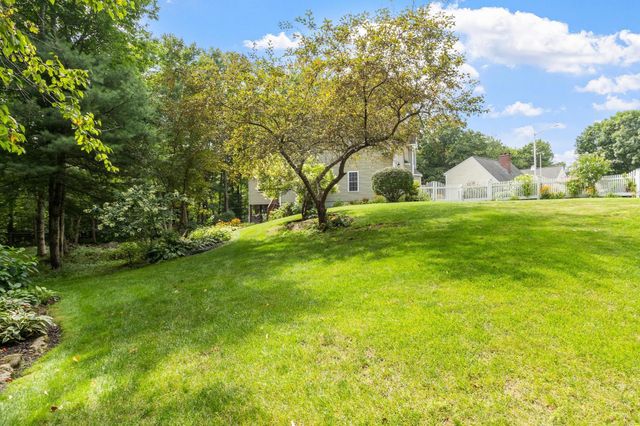 71 Nicolle Ter, Gardner, MA 01440