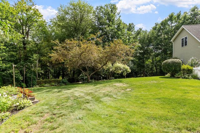 71 Nicolle Ter, Gardner, MA 01440