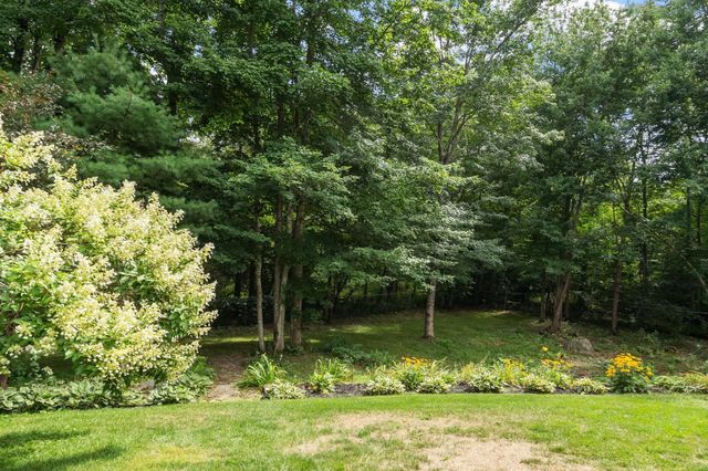 71 Nicolle Ter, Gardner, MA 01440