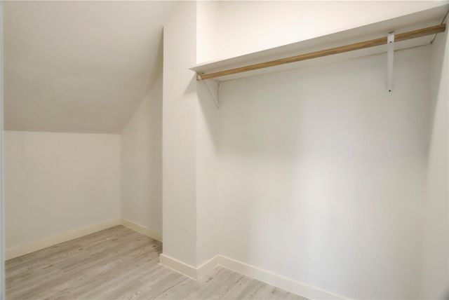 7926 Windy Creek Drive, Houston, TX 77040