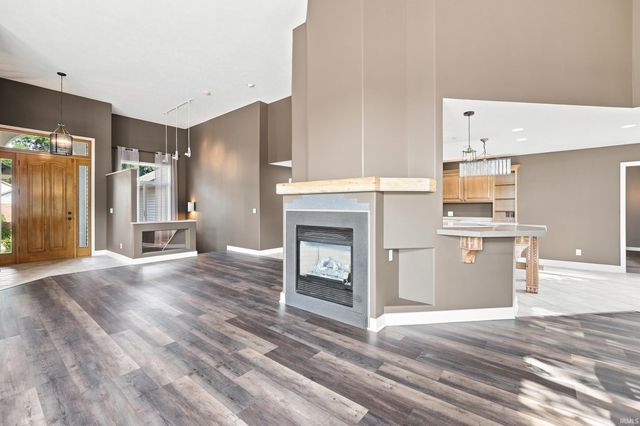 4010 Augusta Lane, Elkhart, IN 46517