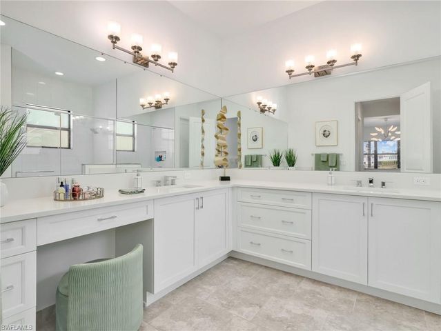 12779 Woodbury DR, Estero, FL 33928