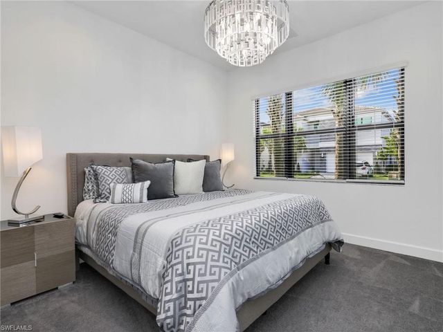 12779 Woodbury DR, Estero, FL 33928