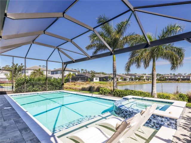 12779 Woodbury DR, Estero, FL 33928