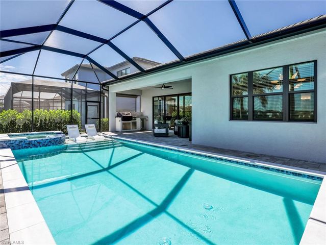 12779 Woodbury DR, Estero, FL 33928