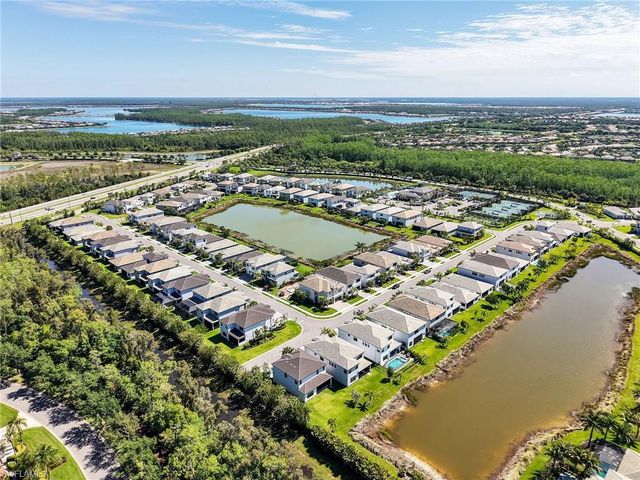 12779 Woodbury DR, Estero, FL 33928