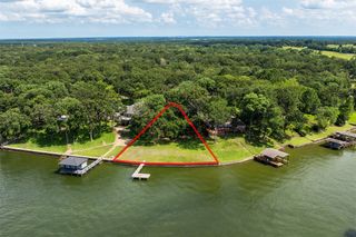 109 Lakeside Lane, Streetman, TX 75859