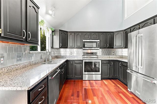 3537 Canyon Creek Drive, St Charles, MO 63303