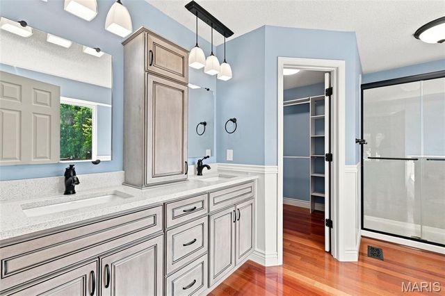 3537 Canyon Creek Drive, St Charles, MO 63303