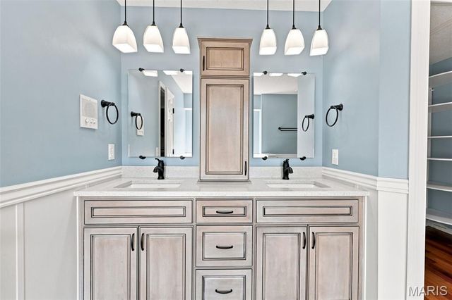 3537 Canyon Creek Drive, St Charles, MO 63303