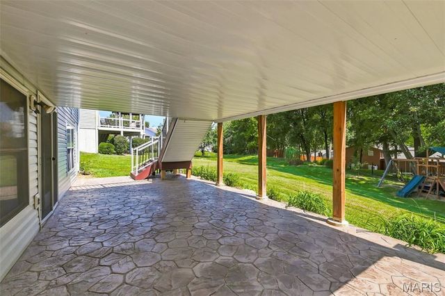 3537 Canyon Creek Drive, St Charles, MO 63303