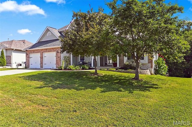 3537 Canyon Creek Drive, St Charles, MO 63303
