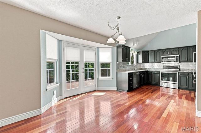 3537 Canyon Creek Drive, St Charles, MO 63303