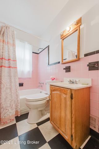 541 University Ave, Louisville, KY 40206
