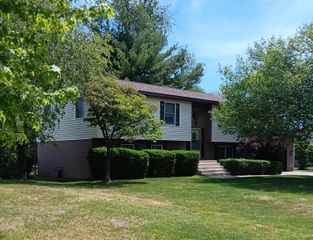 5280 Mcdowell Street, Norton Shores City, MI 49441