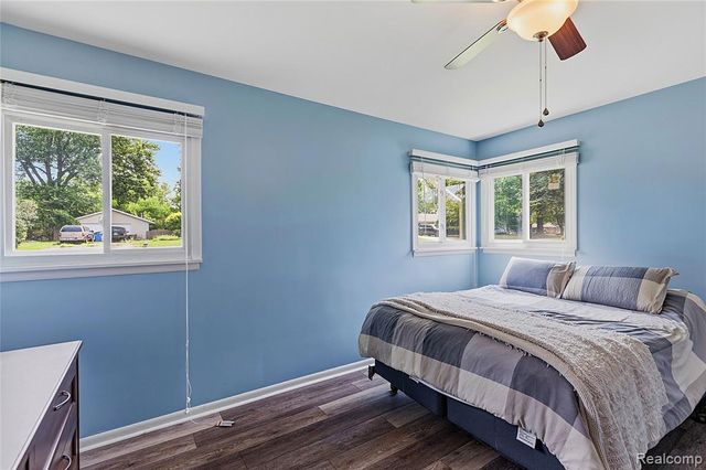 3403 Ardreth Drive, Waterford, MI 48329
