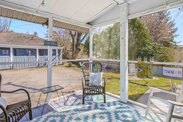 1 Ashmore Road, Worcester, MA 01602