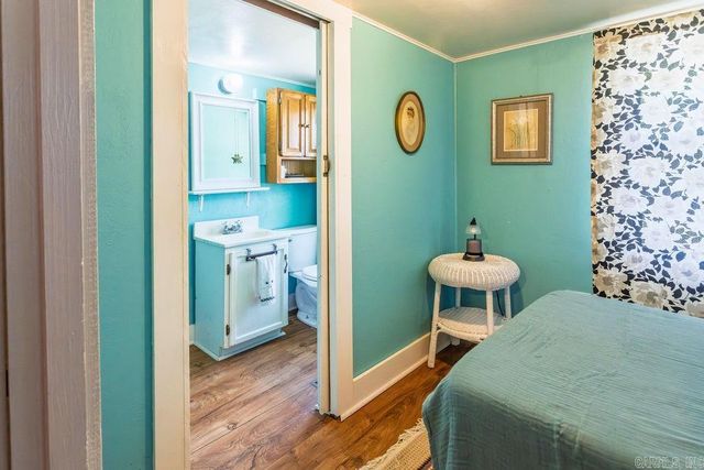 130 N Gainer Ferry Road, Batesville, AR 72501