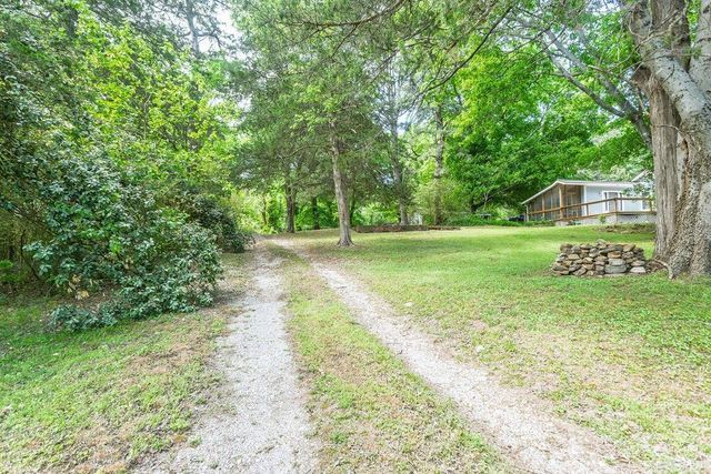 130 N Gainer Ferry Road, Batesville, AR 72501