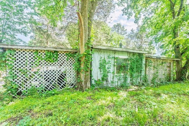 130 N Gainer Ferry Road, Batesville, AR 72501