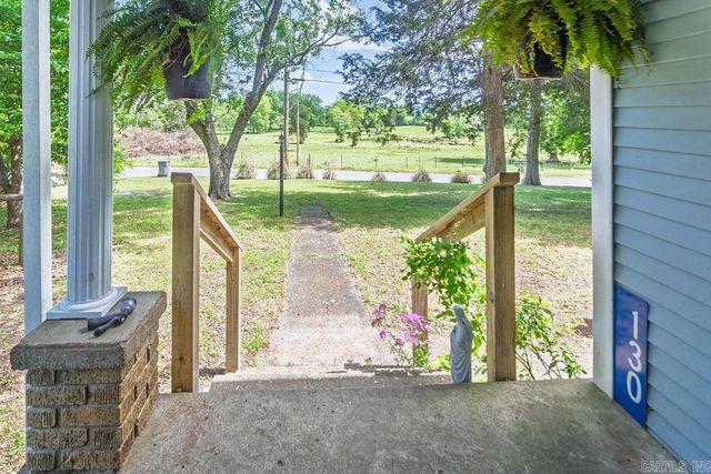130 N Gainer Ferry Road, Batesville, AR 72501