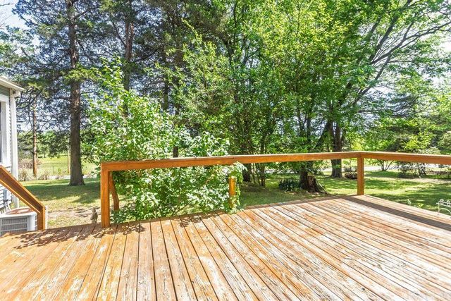 130 N Gainer Ferry Road, Batesville, AR 72501