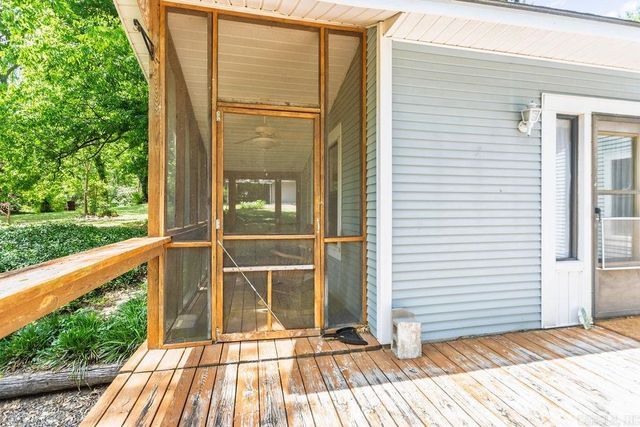 130 N Gainer Ferry Road, Batesville, AR 72501
