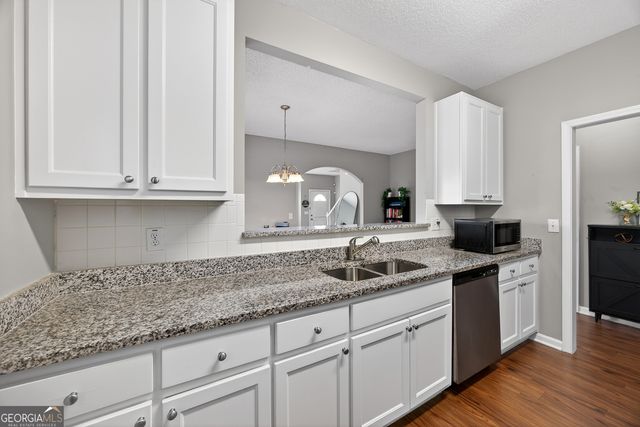 8600 Thomas Road, Riverdale, GA 30274