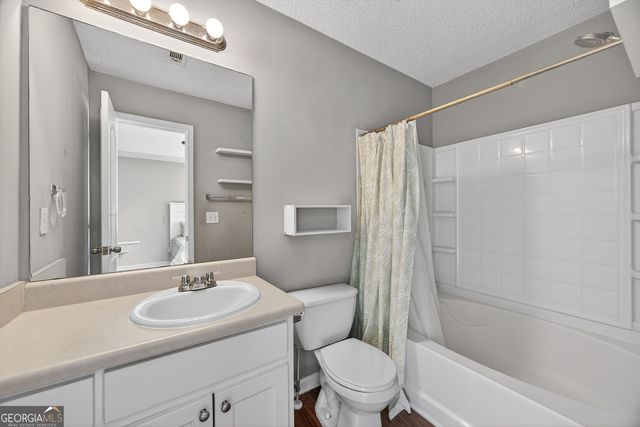 8600 Thomas Road, Riverdale, GA 30274