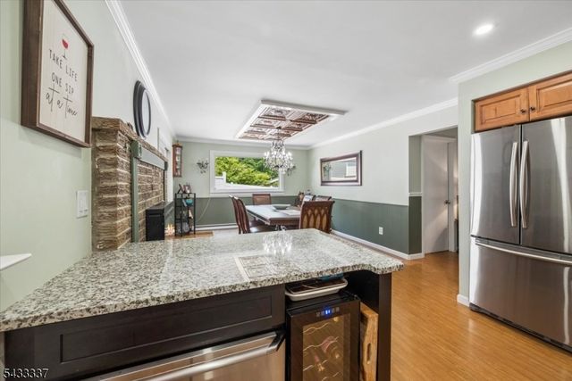 214 Santa Fe Trl, Hopatcong Boro, NJ 07843
