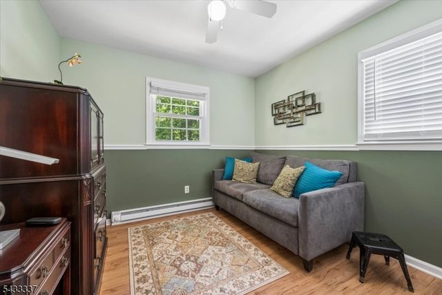 214 Santa Fe Trl, Hopatcong Boro, NJ 07843