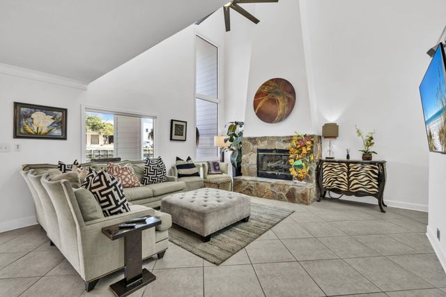 900 Gulf Shore Drive, 1, Destin, FL 32541