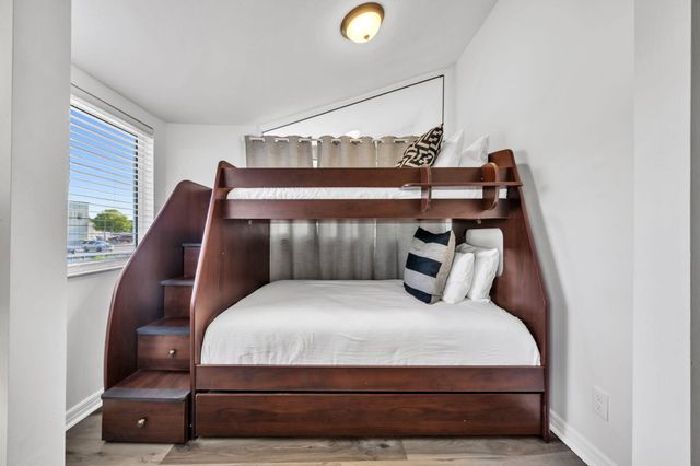 900 Gulf Shore Drive, 1, Destin, FL 32541