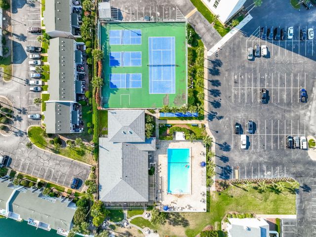 900 Gulf Shore Drive, 1, Destin, FL 32541