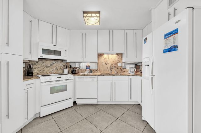 900 Gulf Shore Drive, 1, Destin, FL 32541