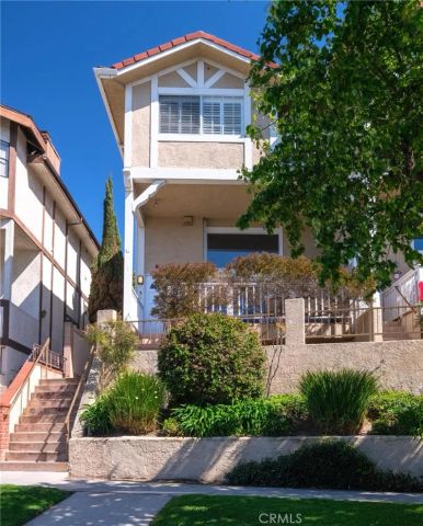 222 S Guadalupe Avenue 1, Redondo Beach, CA 90277