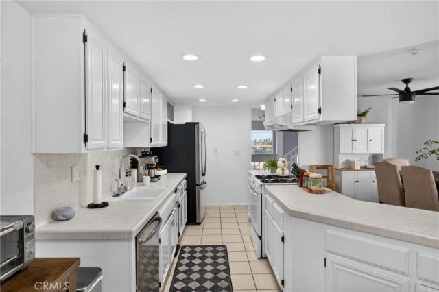 222 S Guadalupe Avenue 1, Redondo Beach, CA 90277