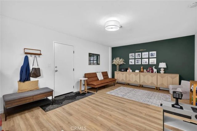 222 S Guadalupe Avenue 1, Redondo Beach, CA 90277