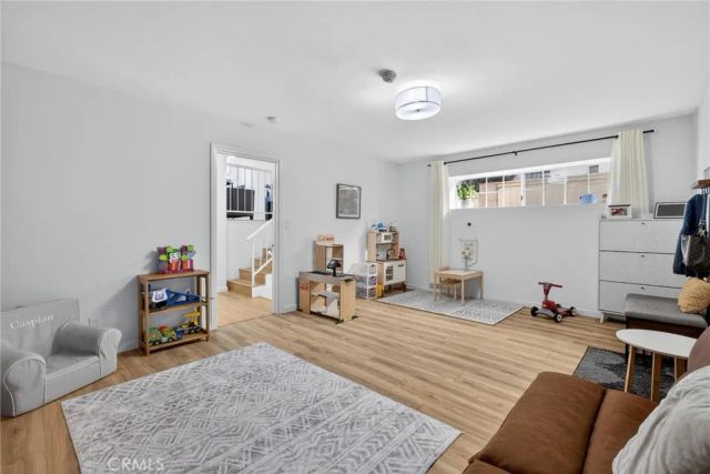 222 S Guadalupe Avenue 1, Redondo Beach, CA 90277