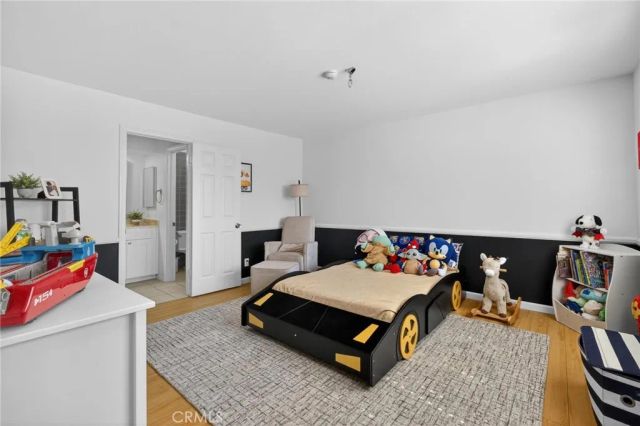 222 S Guadalupe Avenue 1, Redondo Beach, CA 90277