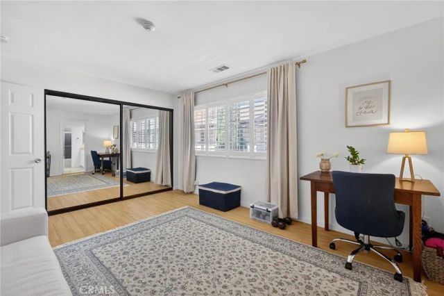 222 S Guadalupe Avenue 1, Redondo Beach, CA 90277