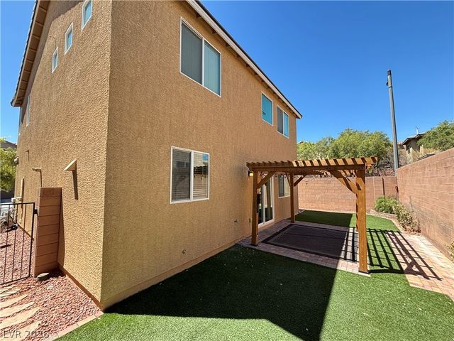10612 Forum Peak Lane, Las Vegas, NV 89166