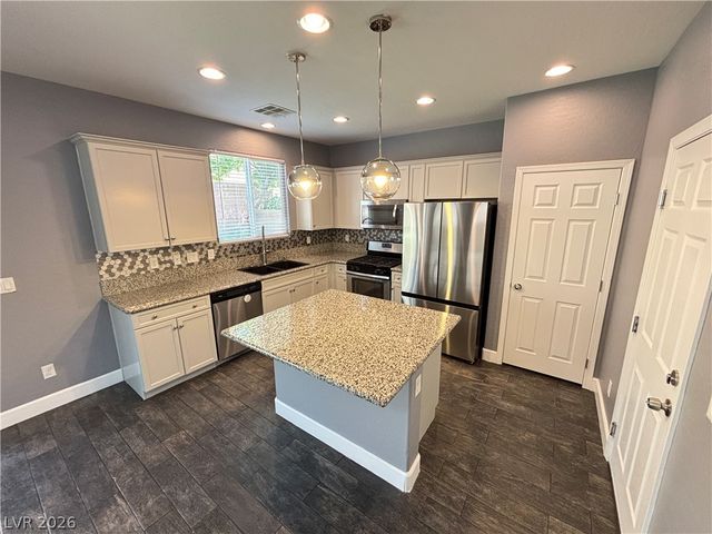 10612 Forum Peak Lane, Las Vegas, NV 89166