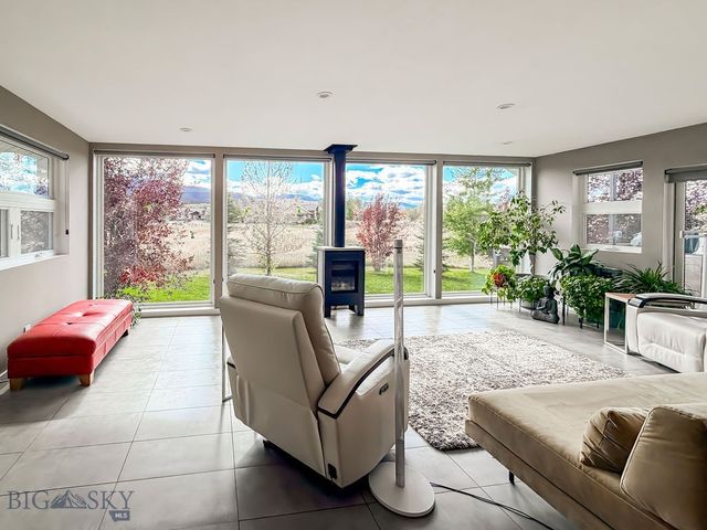 9000 S 19th Avenue, Bozeman, MT 59718