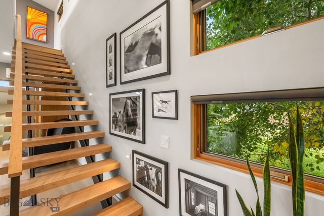 9000 S 19th Avenue, Bozeman, MT 59718