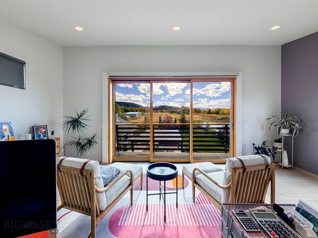 9000 S 19th Avenue, Bozeman, MT 59718