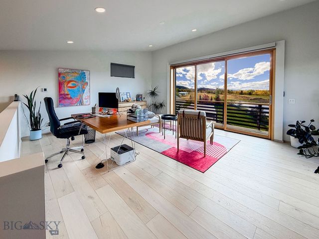 9000 S 19th Avenue, Bozeman, MT 59718