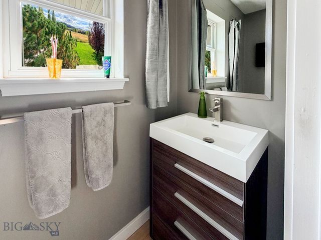 9000 S 19th Avenue, Bozeman, MT 59718