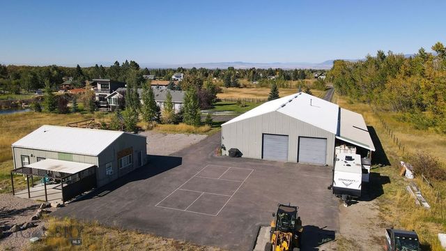 9000 S 19th Avenue, Bozeman, MT 59718